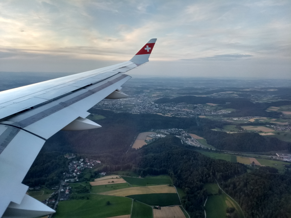 And after a loop to the East paying our reverence to Winterthur (sorry for the noise), we landed safely.